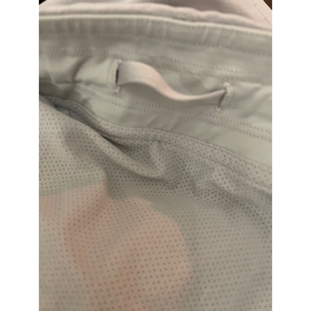 Lululemon Hotty Hot High-Rise Short 4" Special Edition Chrome Size 12 - Picture 7 of 10